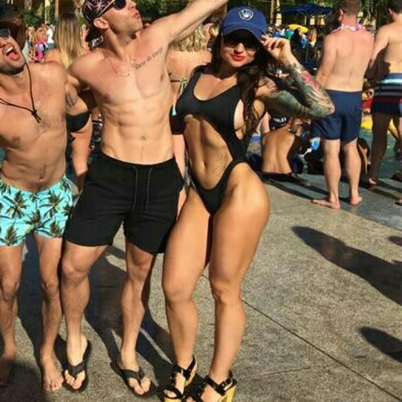 Meet your Posher, Angela - Picture 12 of 16